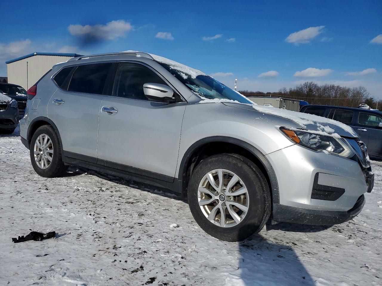 2017 Nissan Rogue S - zdjęcie 4