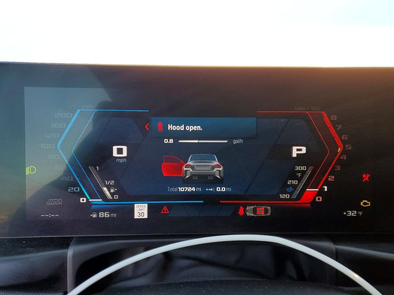 2025 BMW M2 - zdjęcie 9