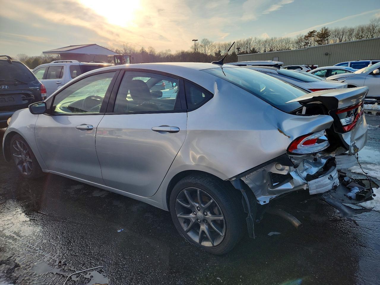 2013 Dodge Dart Sxt - zdjęcie 2