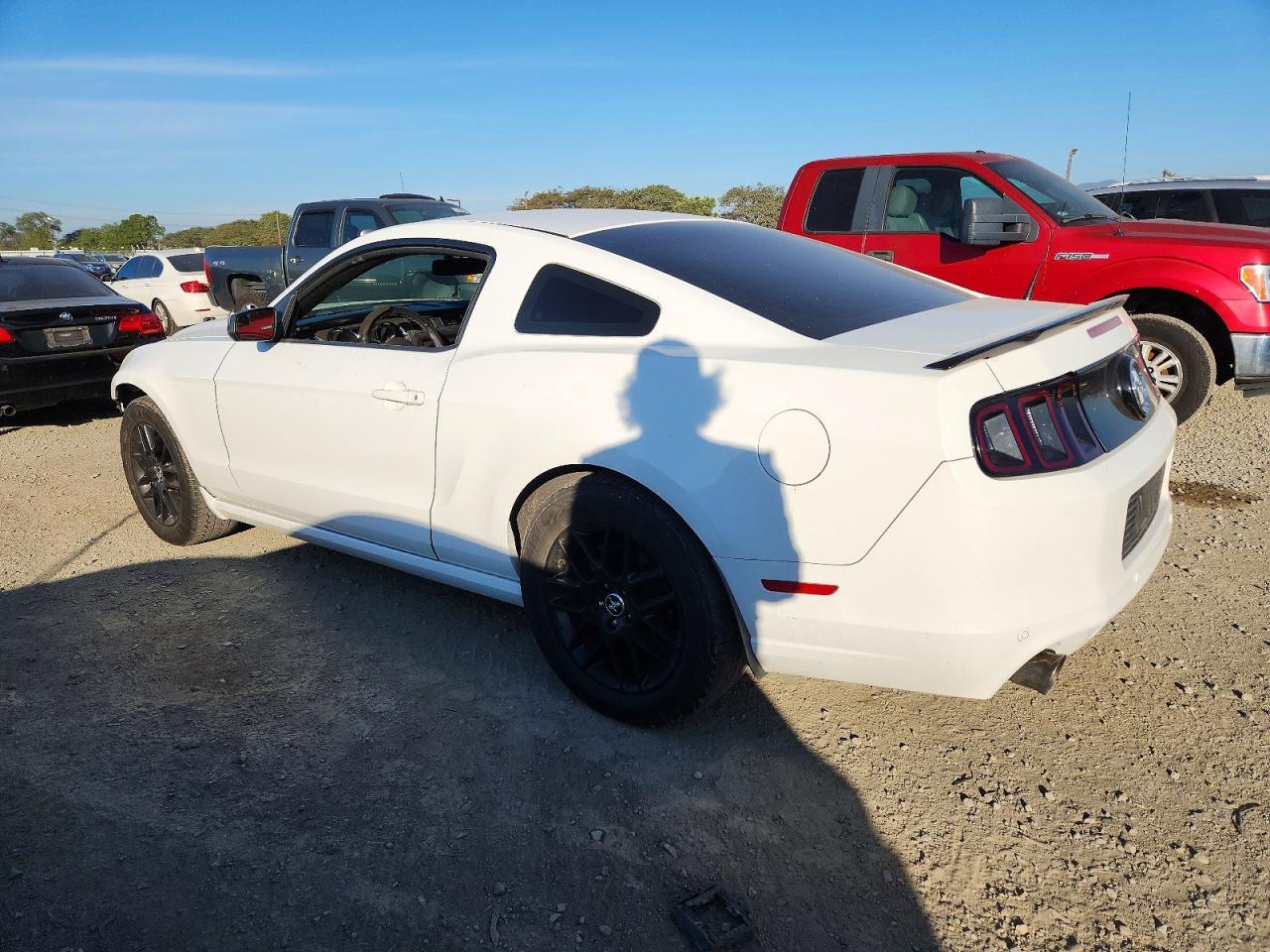 2014 Ford Mustang - zdjęcie 2