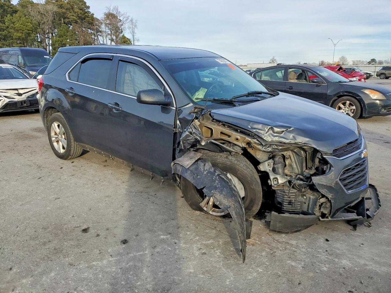 2017 Chevrolet Equinox Ls - zdjęcie 4