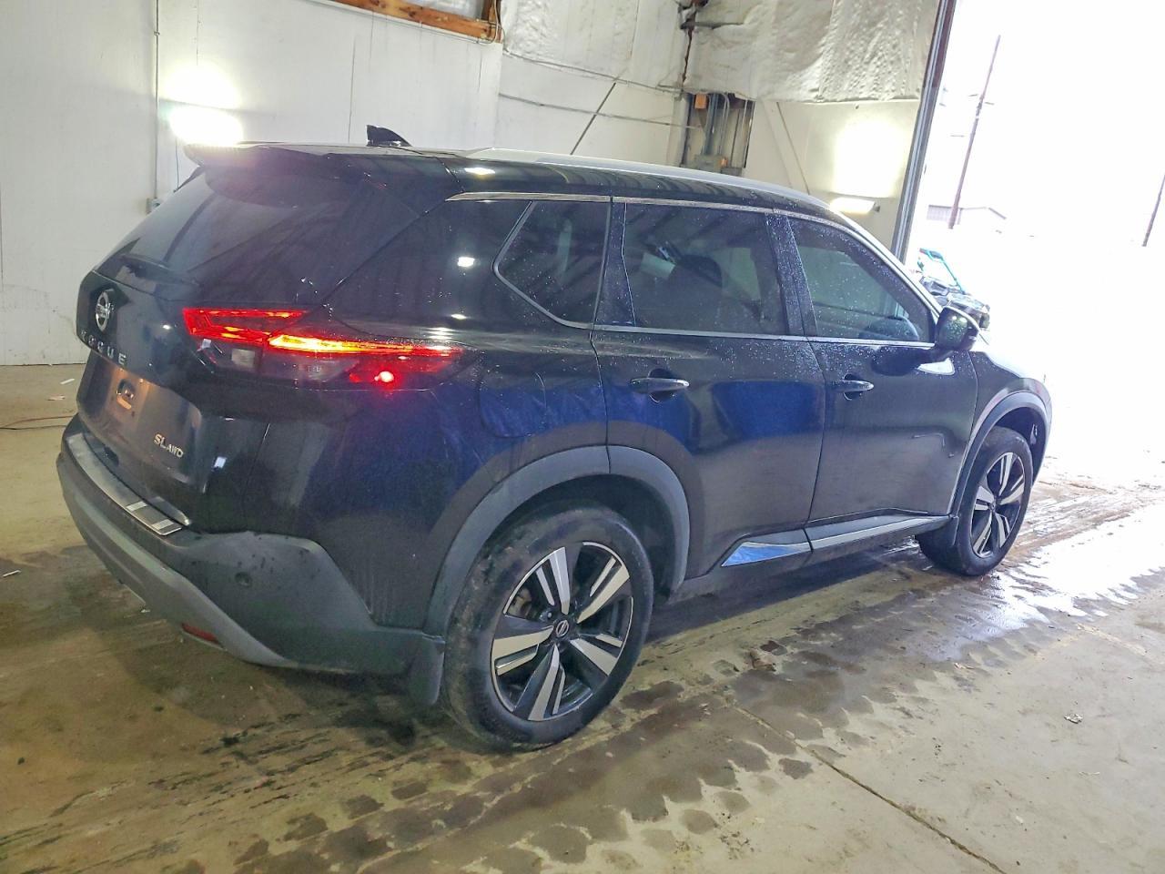 2021 Nissan Rogue Sl - zdjęcie 3
