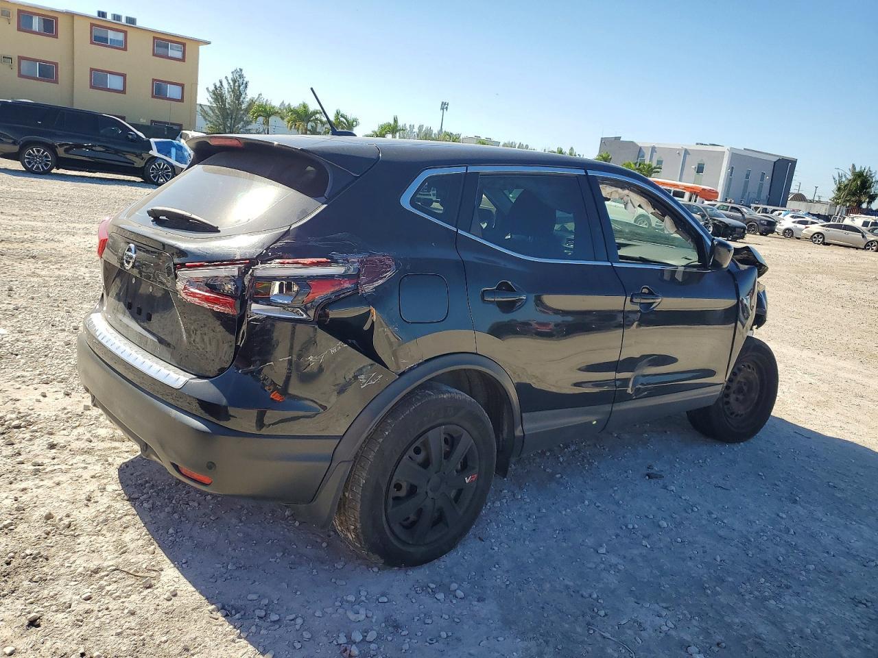 2020 Nissan Rogue Sport S - zdjęcie 3