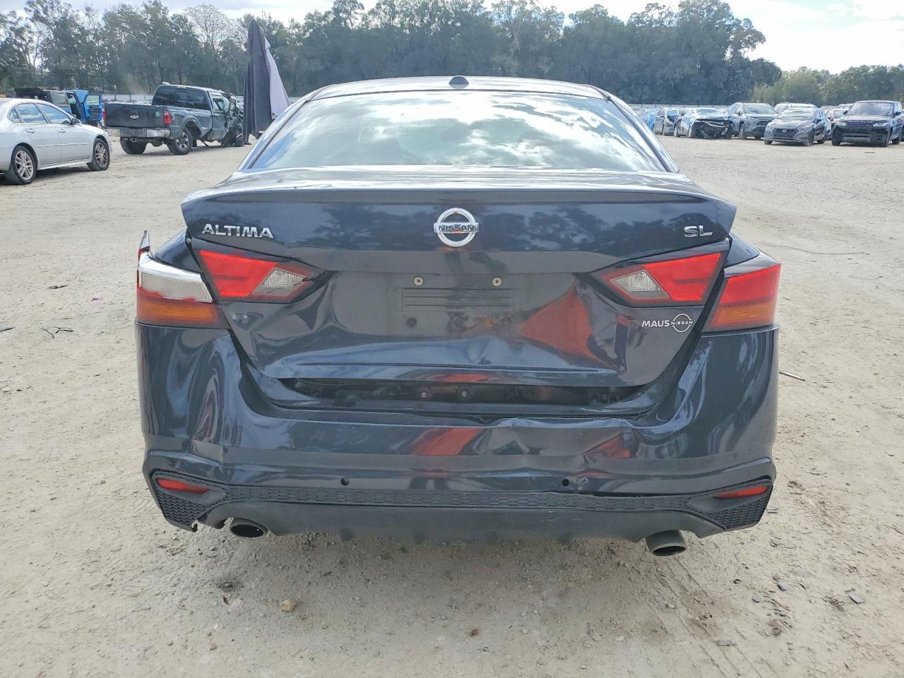 2020 Nissan Altima Sl - zdjęcie 6