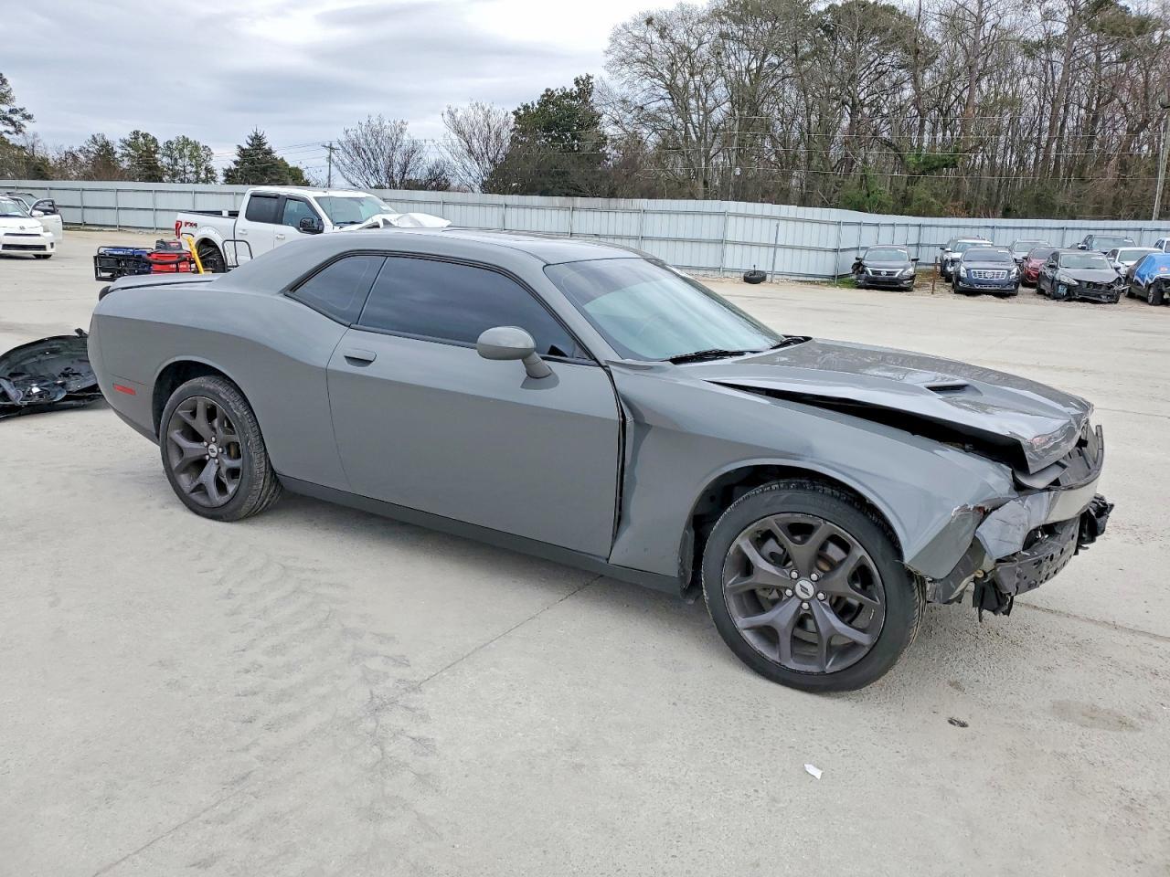 2018 Dodge Challenger Sxt - zdjęcie 4