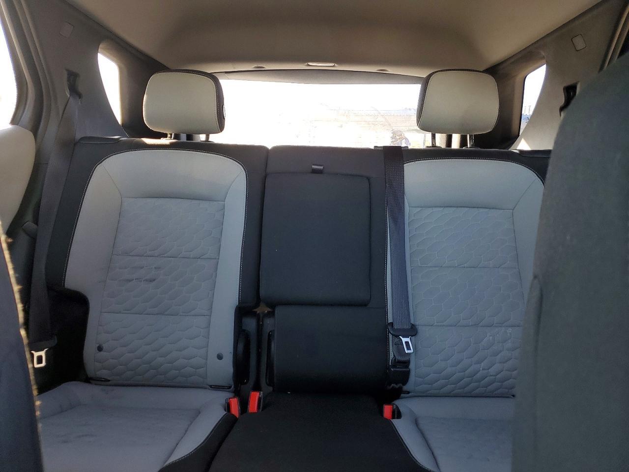 2020 Chevrolet Equinox Ls - zdjęcie 10