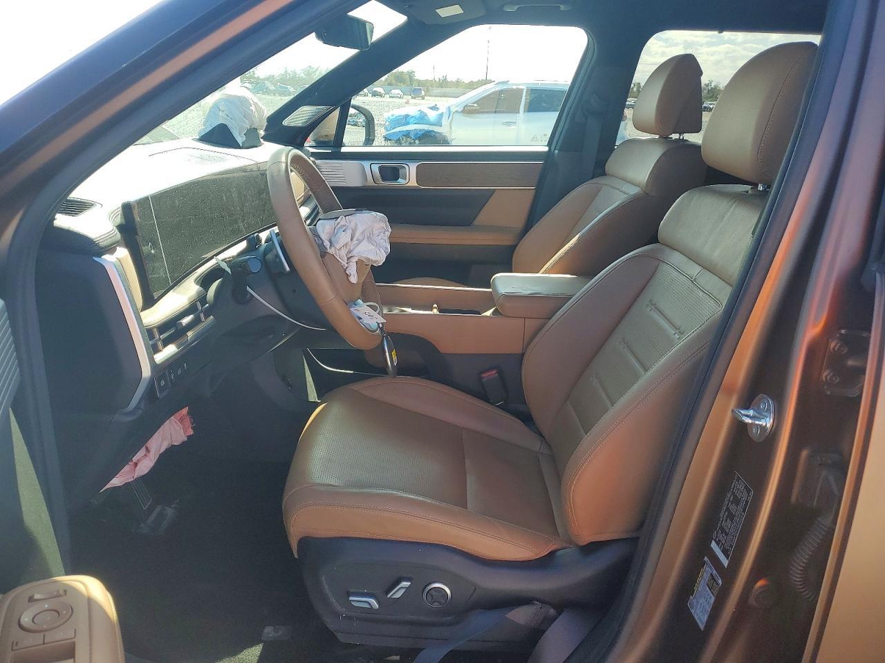 2024 Hyundai Santa Fe Limited - zdjęcie 7