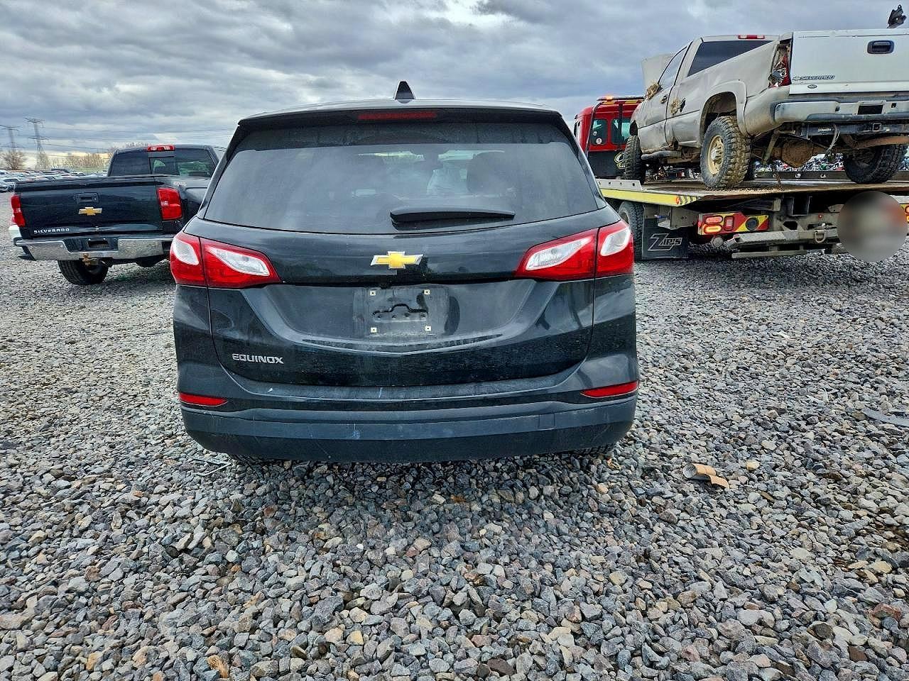 2020 Chevrolet Equinox Ls - zdjęcie 6