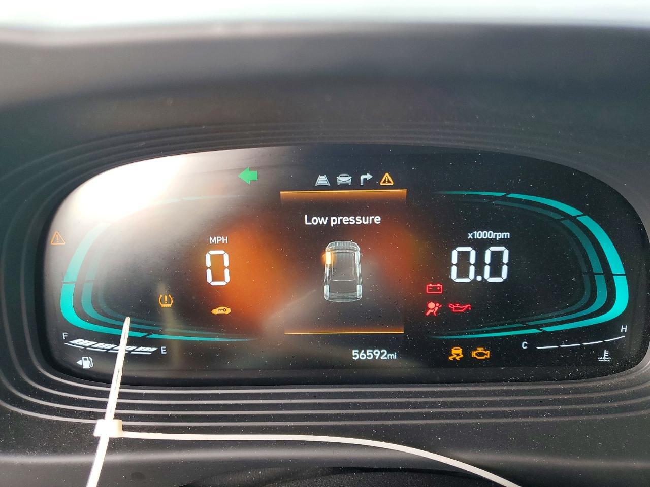 2023 Hyundai Venue Sel - zdjęcie 9