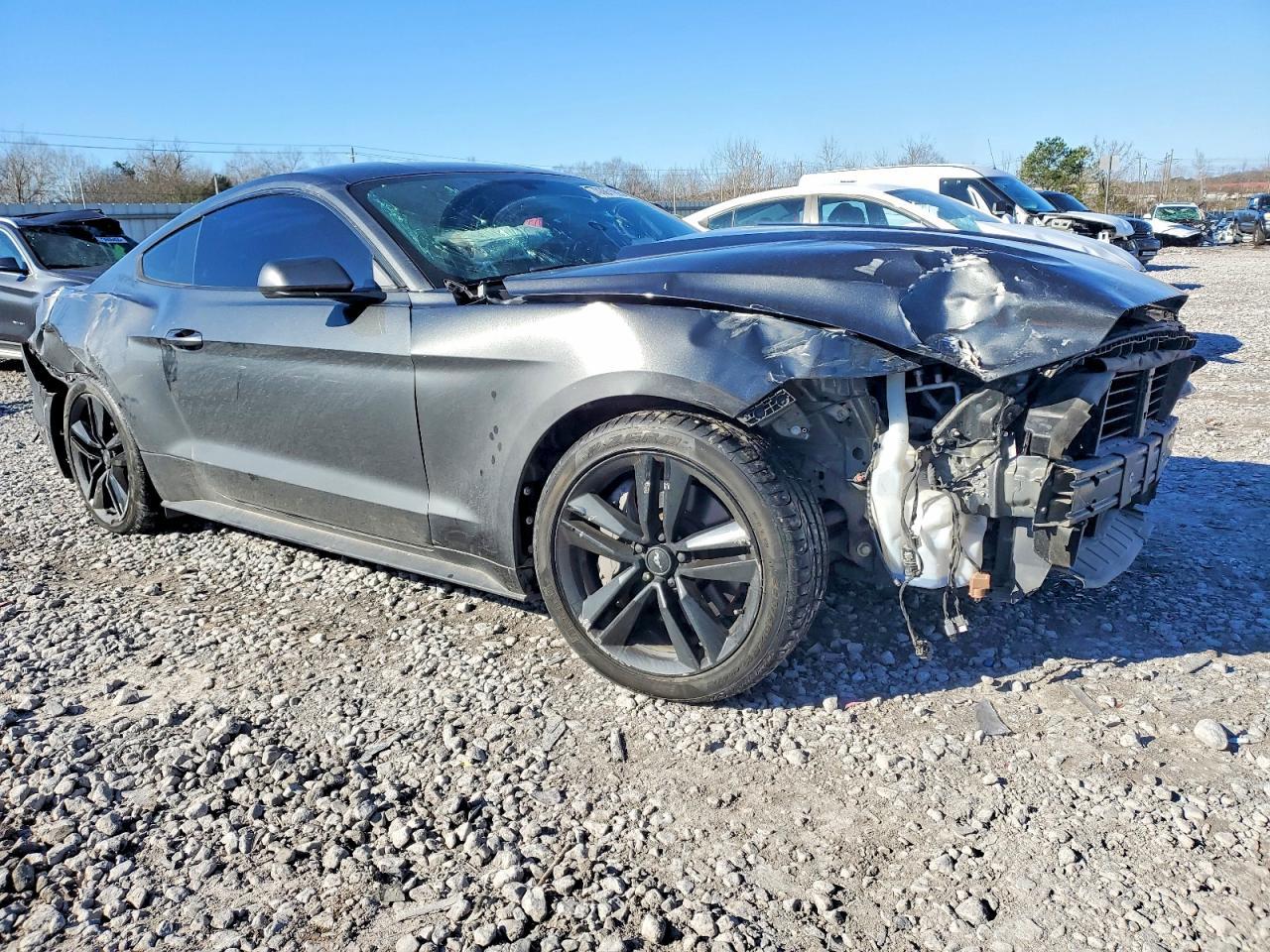 2016 Ford Mustang - zdjęcie 4