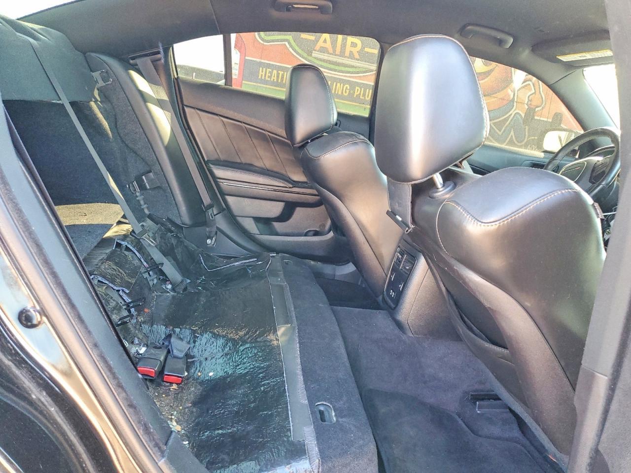 2018 Dodge Charger - zdjęcie 10