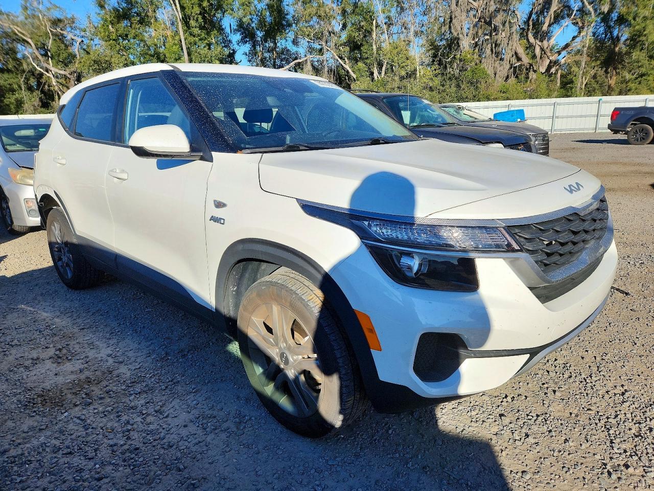 2023 Kia Seltos Lx - zdjęcie 4