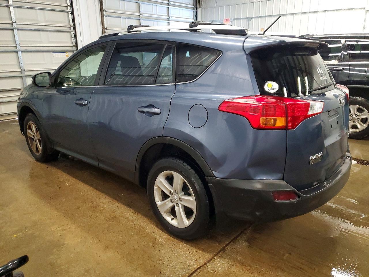 2013 Toyota Rav4 Xle - zdjęcie 2