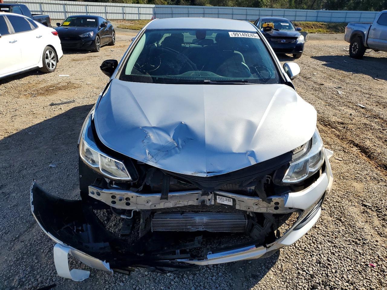 2019 Chevrolet Cruze Ls - zdjęcie 5