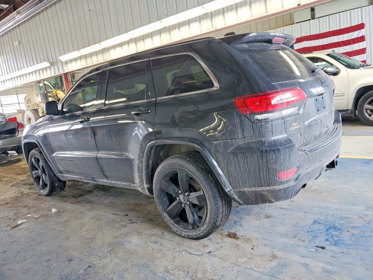 2015 Jeep Grand Cherokee Laredo - zdjęcie 2