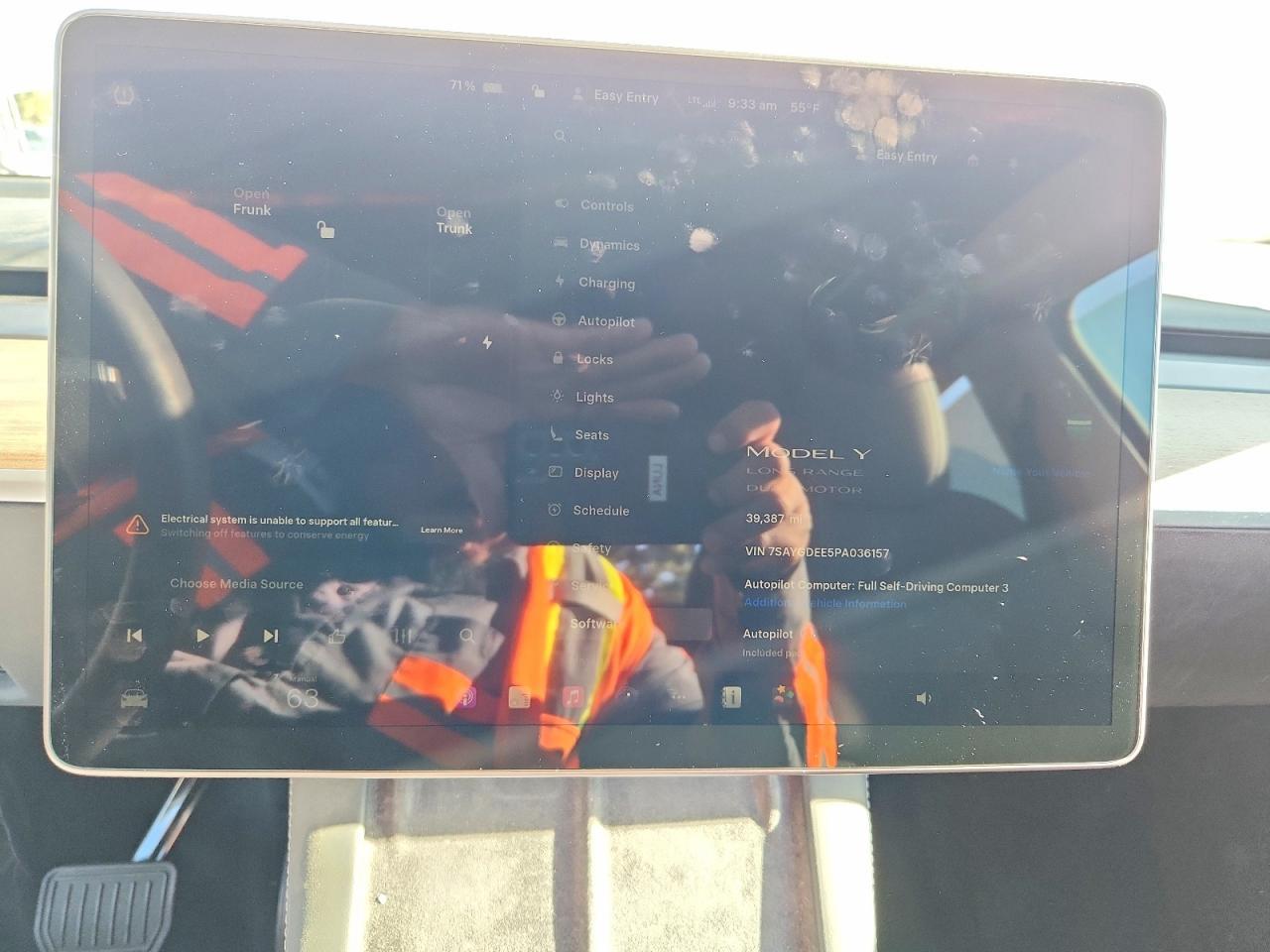 2023 Tesla Model Y - zdjęcie 9