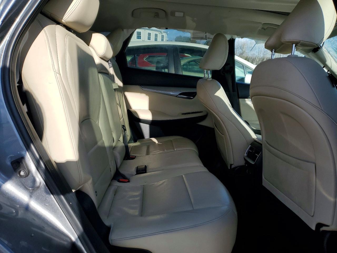 2019 Infiniti Qx50 Essential - zdjęcie 11