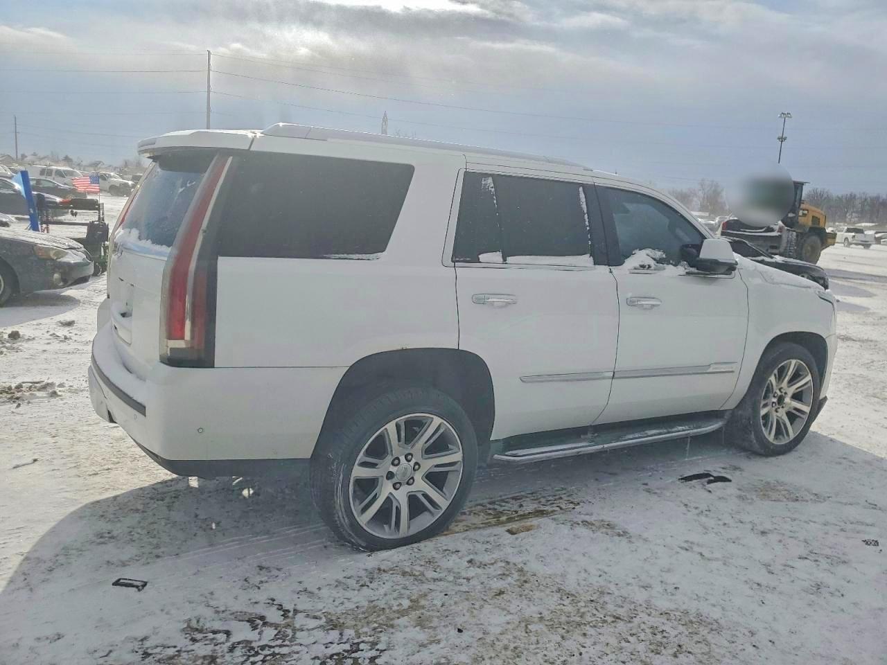 2017 Cadillac Escalade Luxury - zdjęcie 3