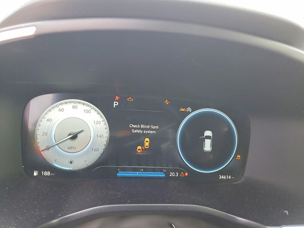 2023 Hyundai Santa Fe Calligraphy - zdjęcie 9