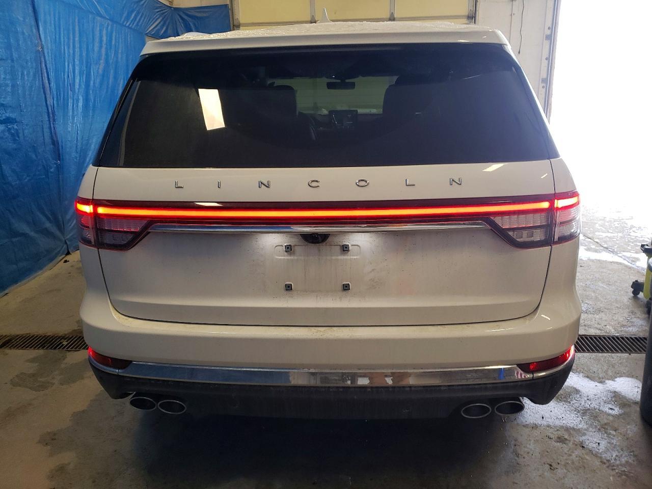 2023 Lincoln Townhouse Aviator - zdjęcie 6