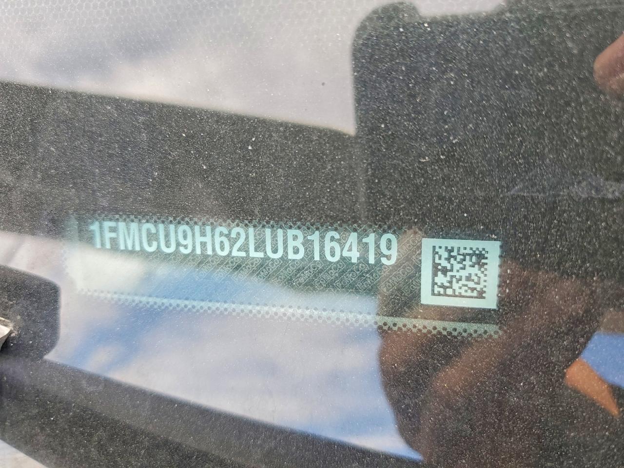 2020 Ford Escape Sel - zdjęcie 12