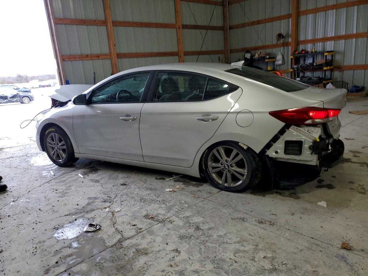 2018 Hyundai Elantra Sel - zdjęcie 2