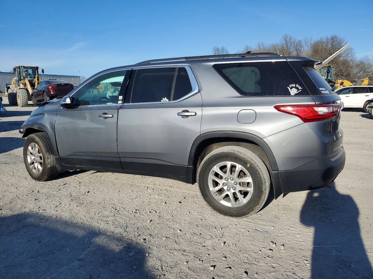 2020 Chevrolet Traverse Lt - zdjęcie 2