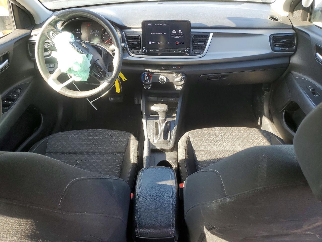 2021 Kia Rio Lx - zdjęcie 8