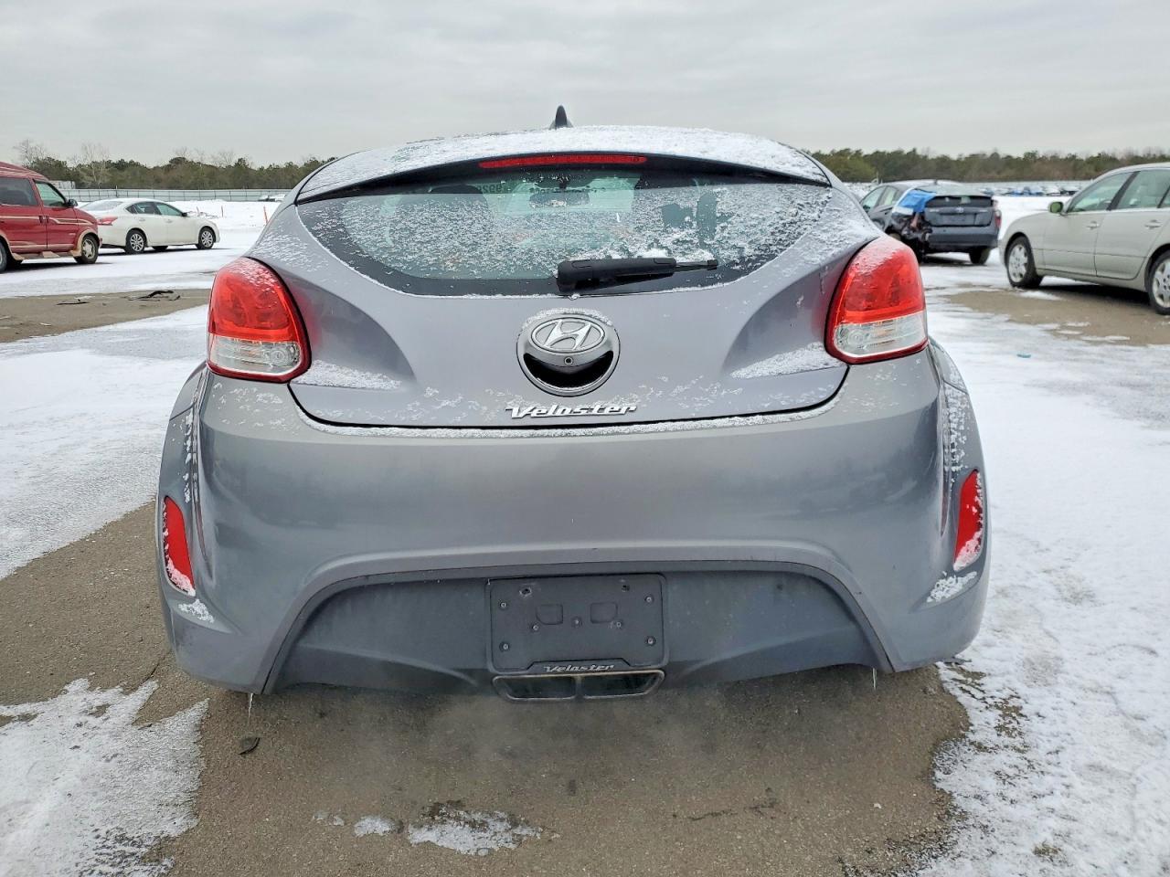 2016 Hyundai Veloster - zdjęcie 6