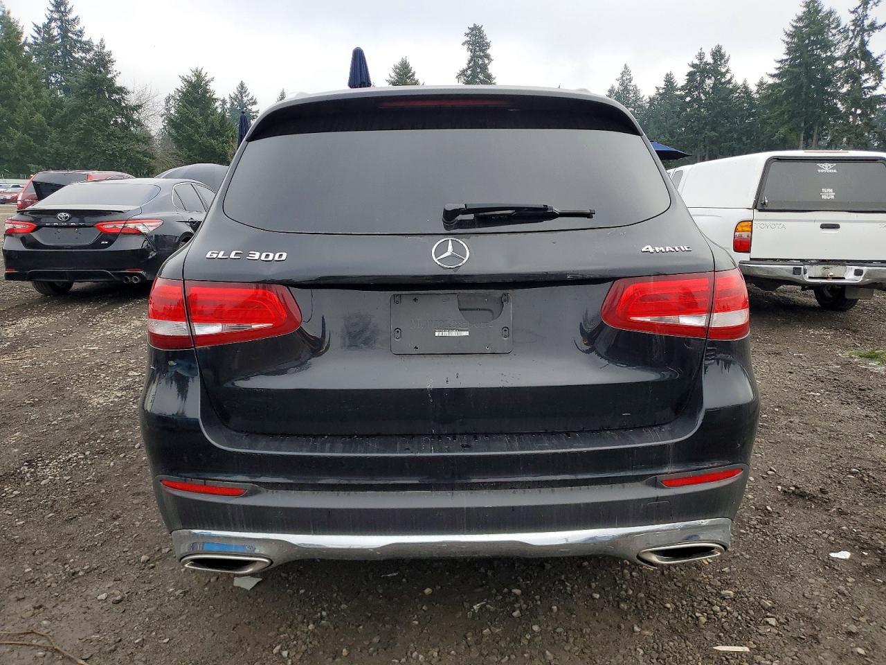 2017 Mercedes-Benz Glc 300 4Matic - zdjęcie 6