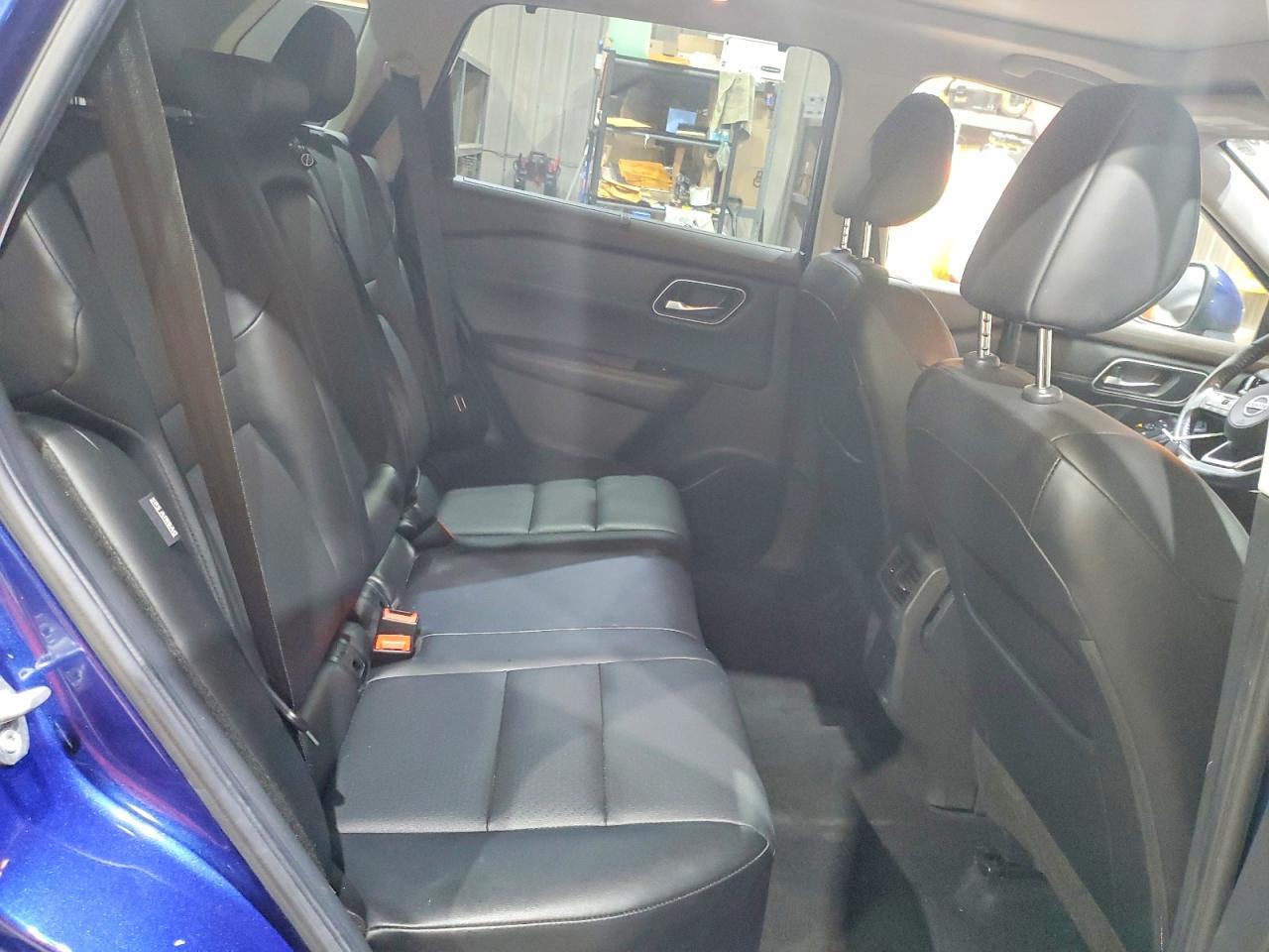 2021 Nissan Rogue Sv - zdjęcie 11