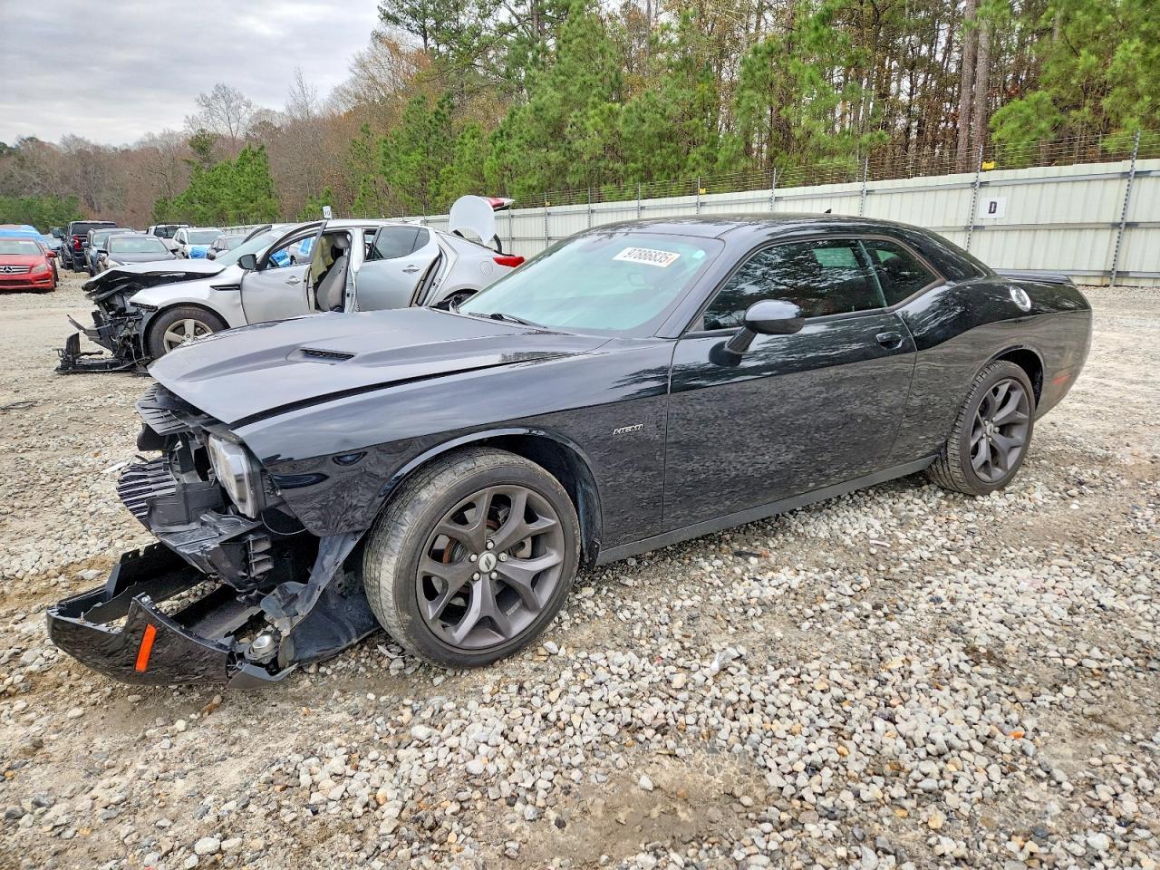 2018 Dodge Challenger R/T - zdjęcie główne