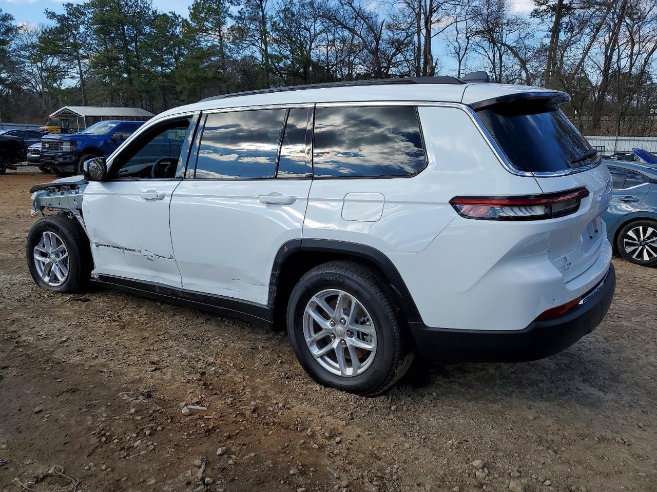 2025 Jeep Grand Cherokee L Laredo - zdjęcie 2