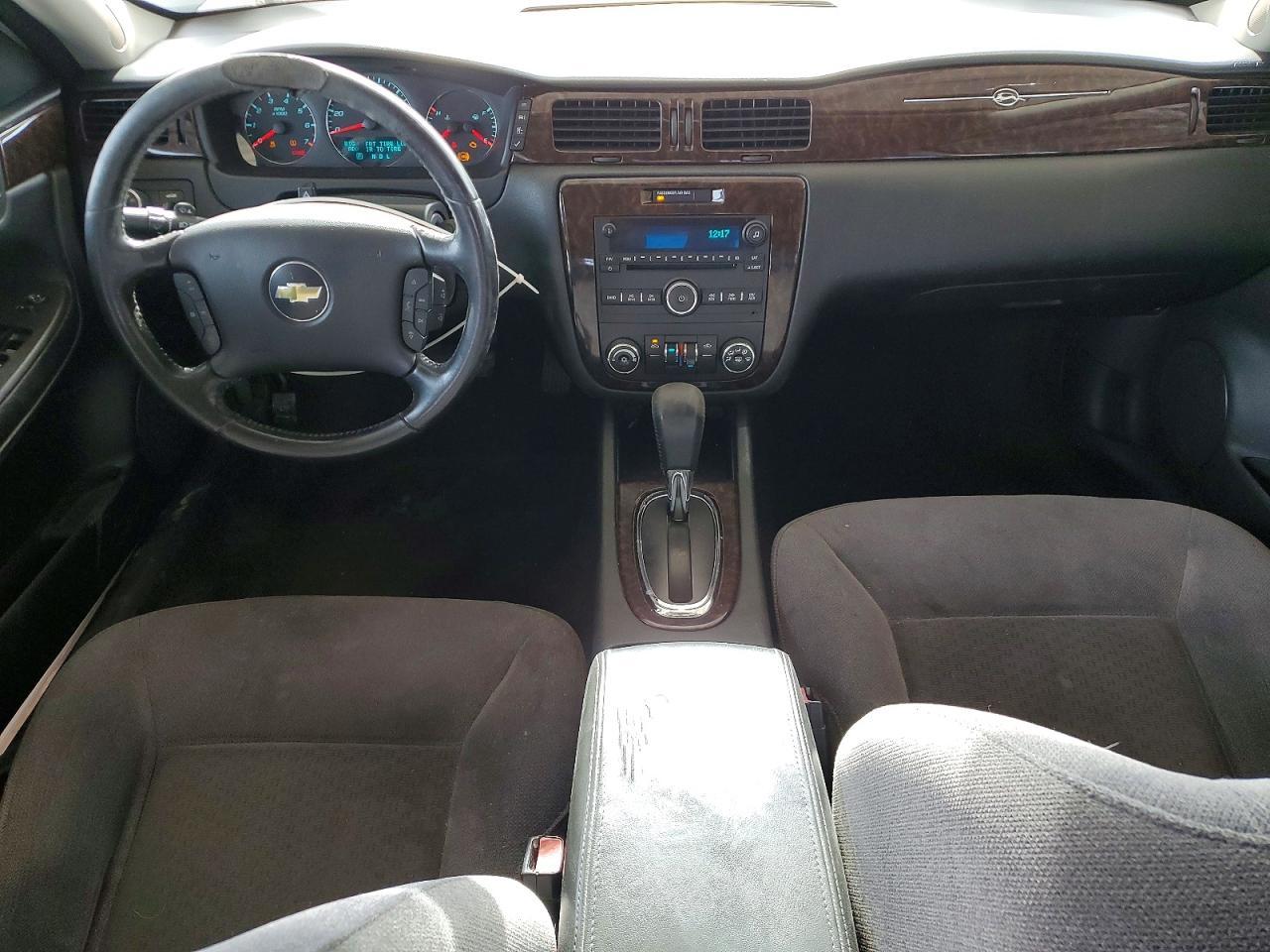 2013 Chevrolet Impala Lt - zdjęcie 8