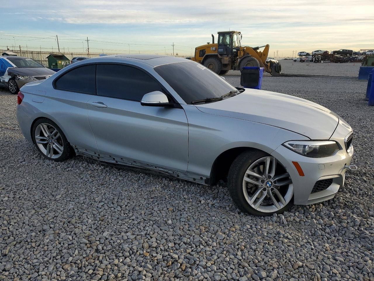 2016 BMW 228 Xi Sulev - zdjęcie 4