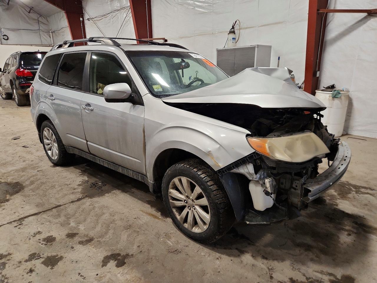 2013 Subaru Forester Limited - zdjęcie 4