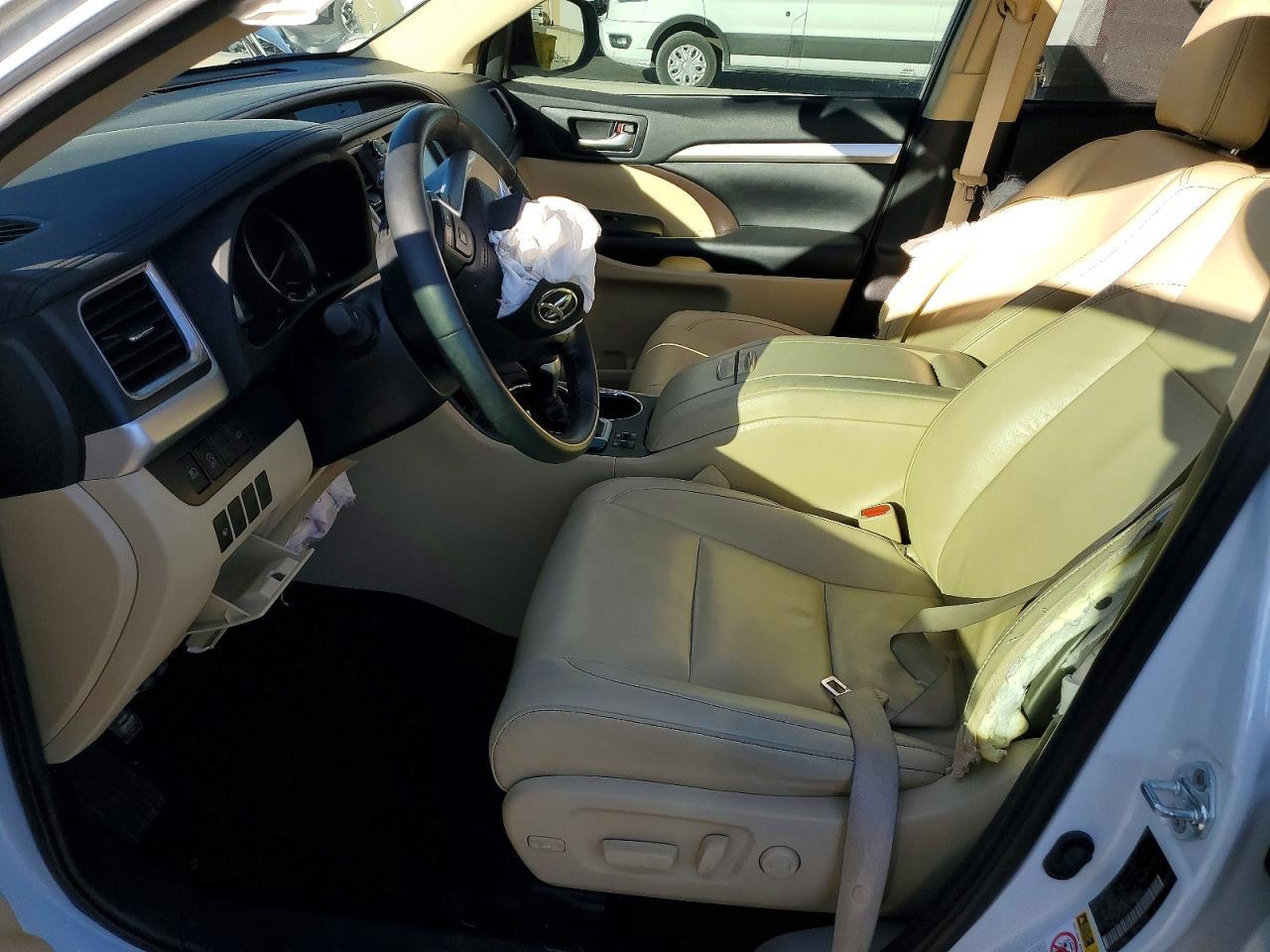 2019 Toyota Highlander Se - zdjęcie 13