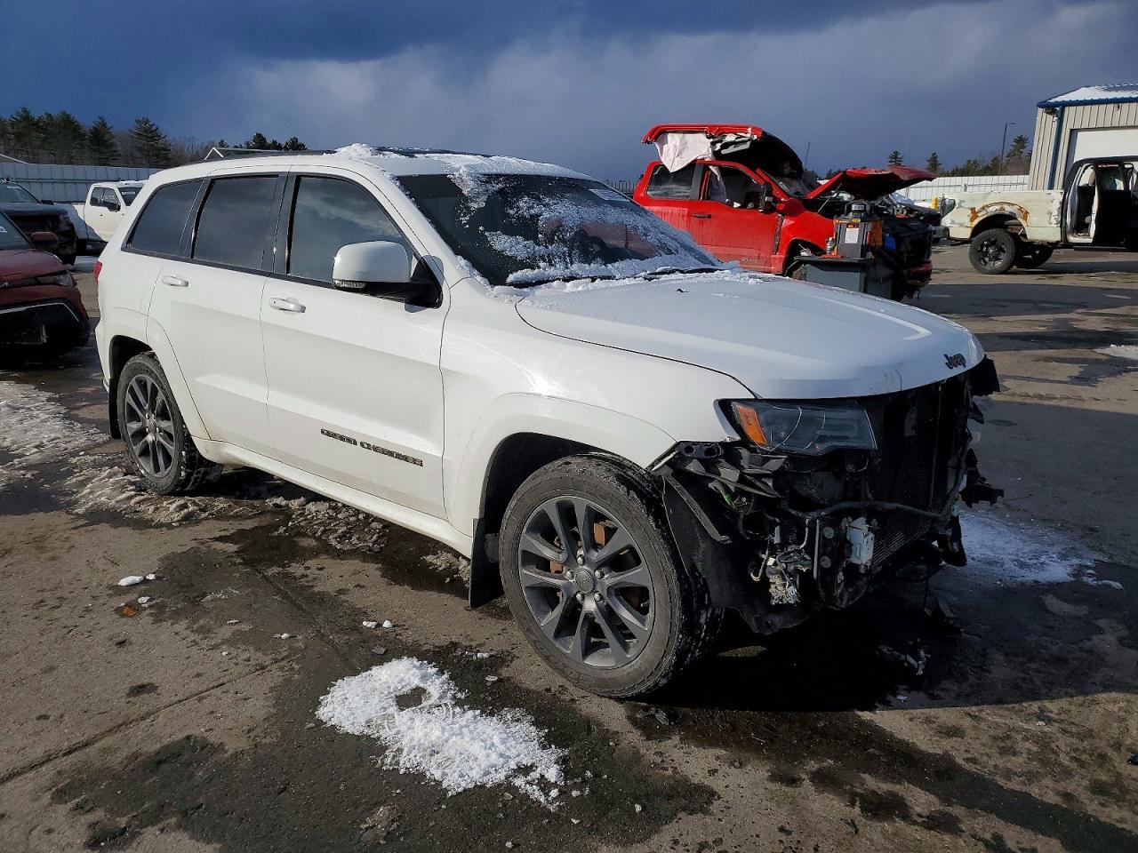 2018 Jeep Grand Cherokee Overland - zdjęcie 4