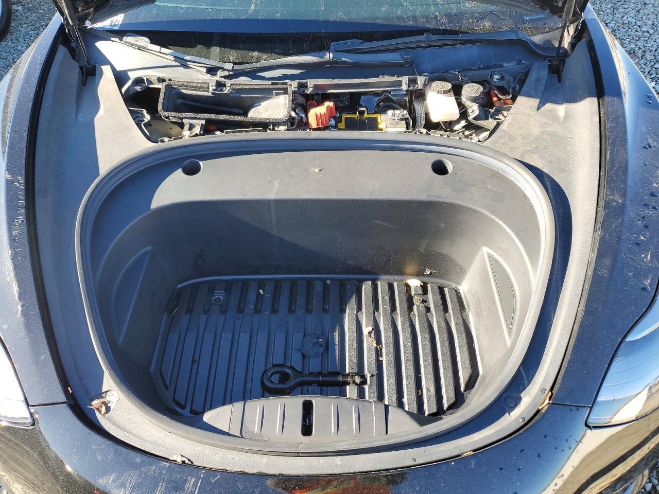 2022 Tesla Model 3 - zdjęcie 12