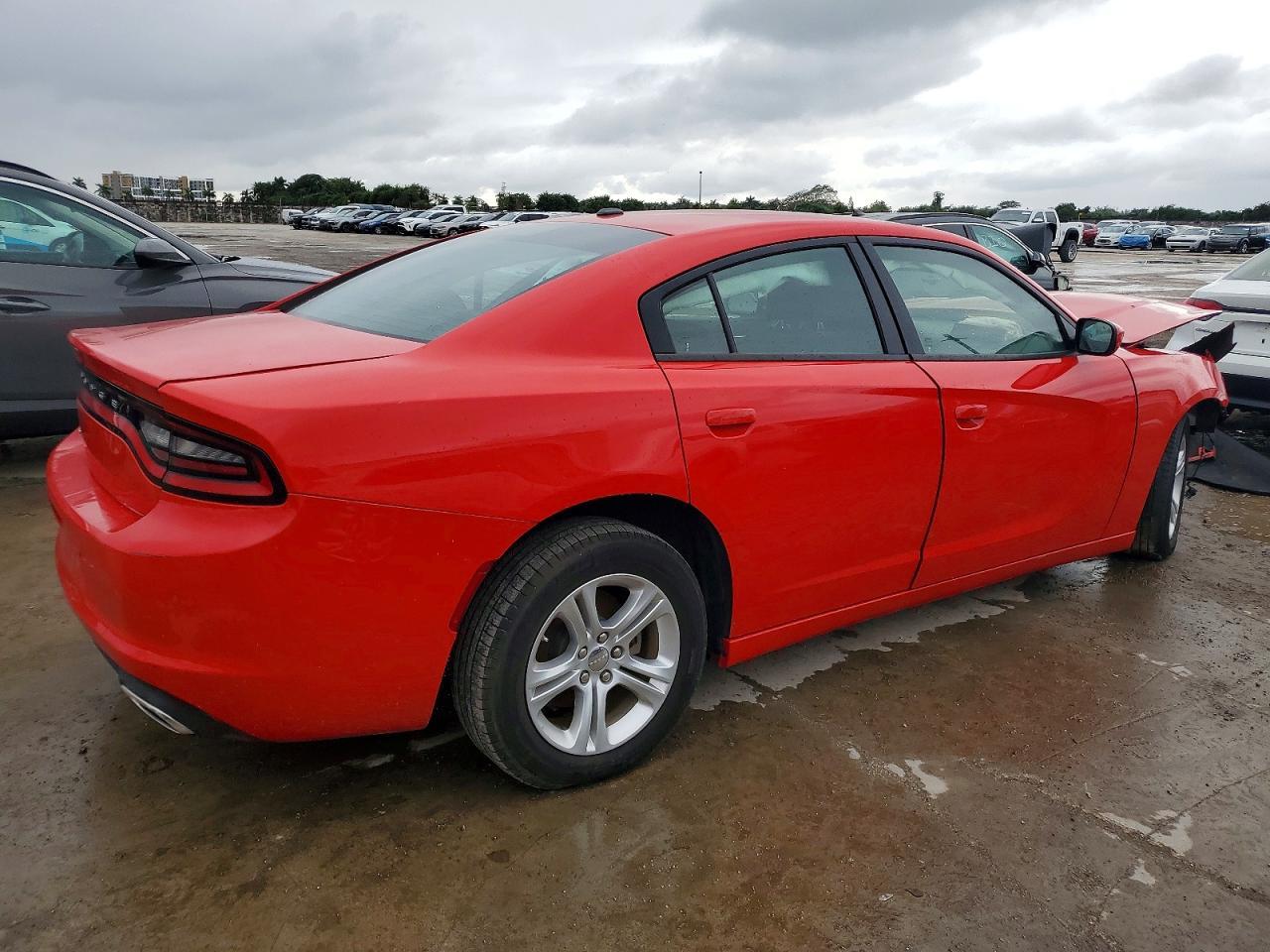 2022 Dodge Charger Sxt - zdjęcie 3