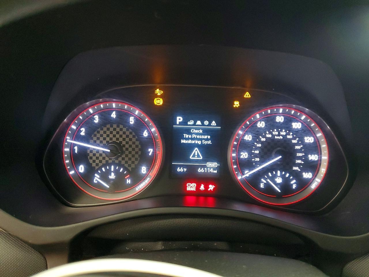 2020 Hyundai Veloster Base - zdjęcie 9