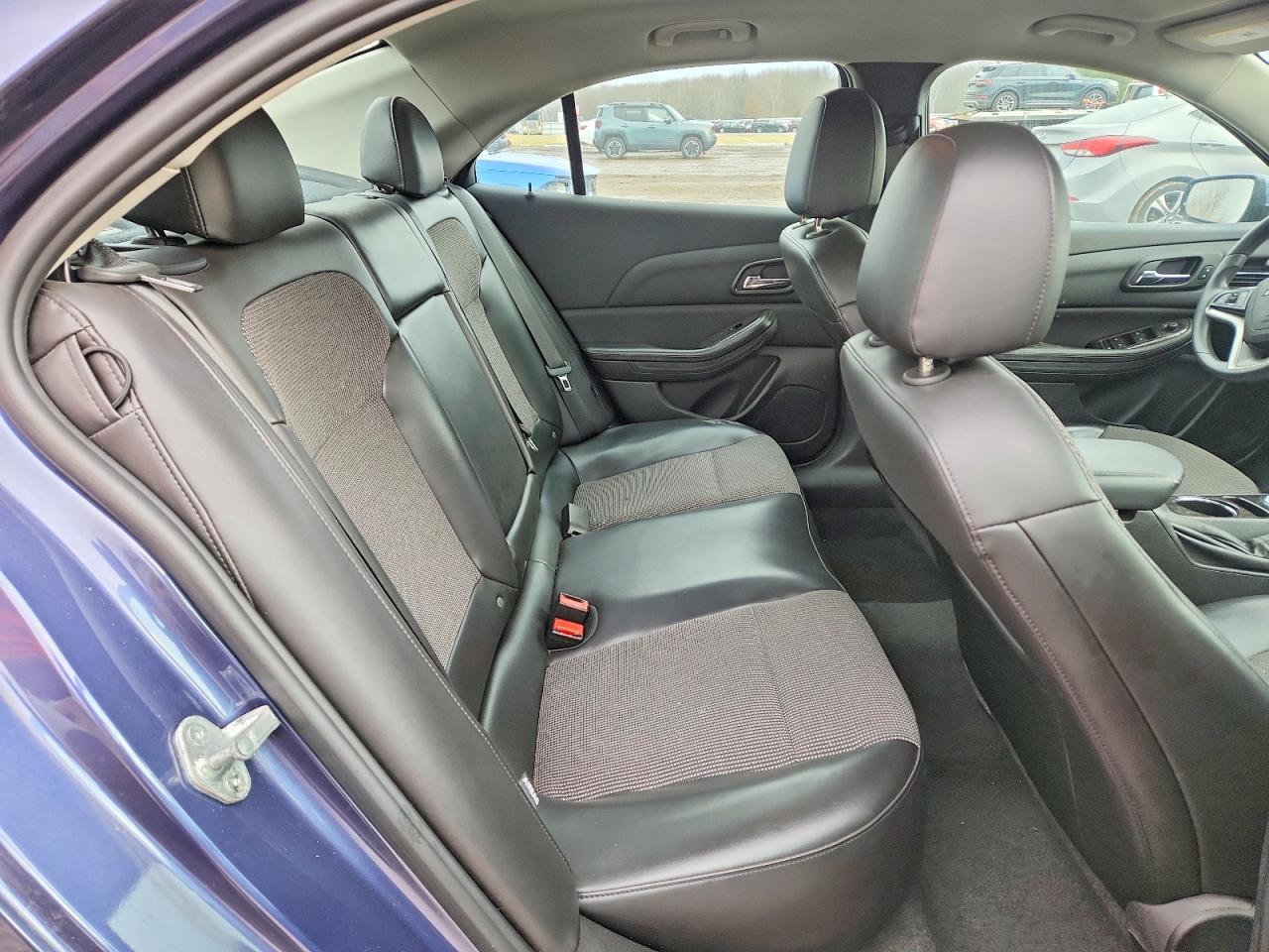 2014 Chevrolet Malibu 1Lt - zdjęcie 10