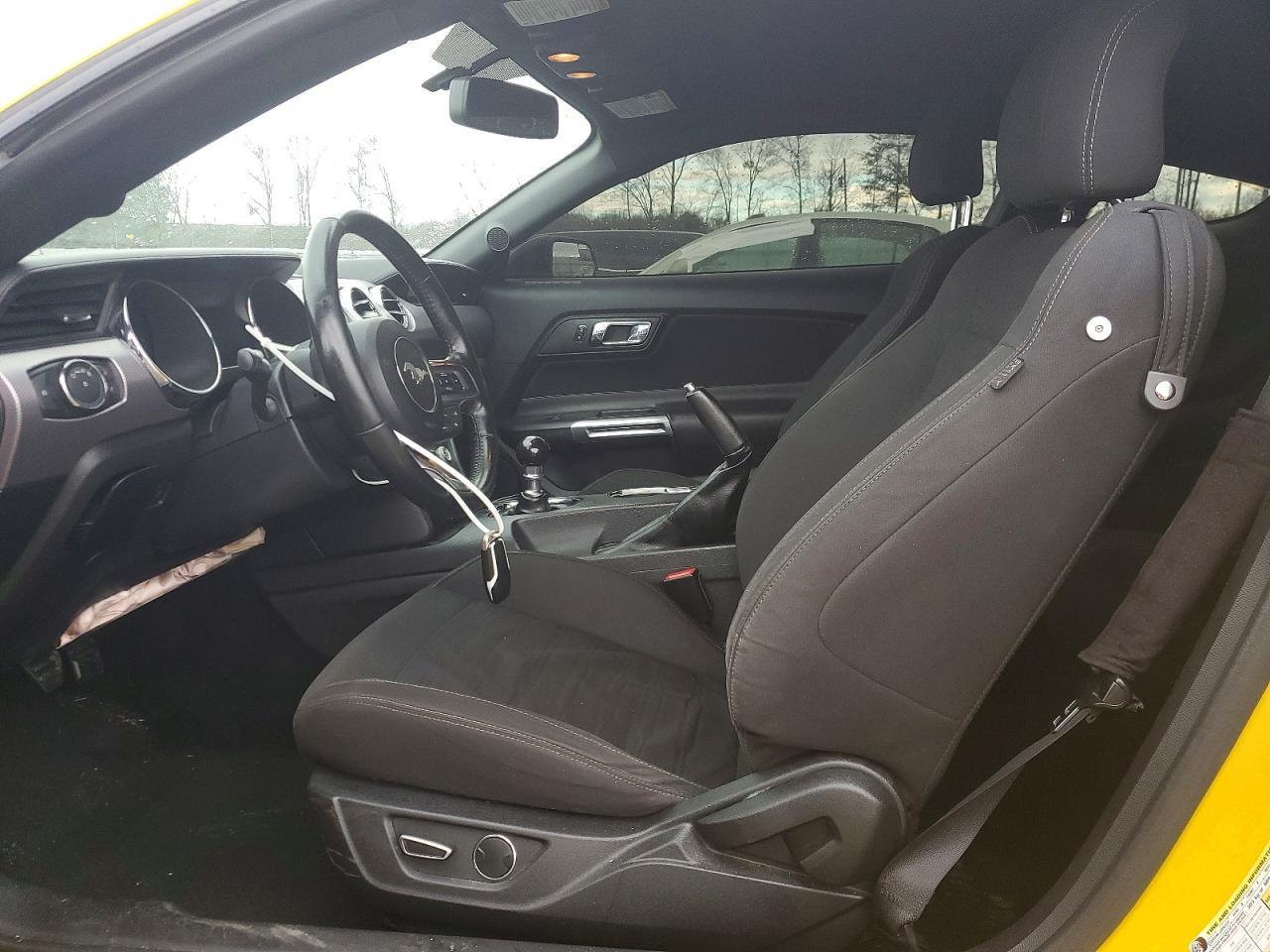 2016 Ford Mustang Gt - zdjęcie 7