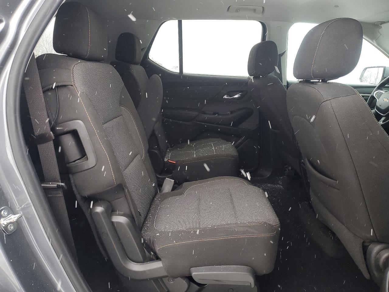 2020 Chevrolet Traverse Lt - zdjęcie 11