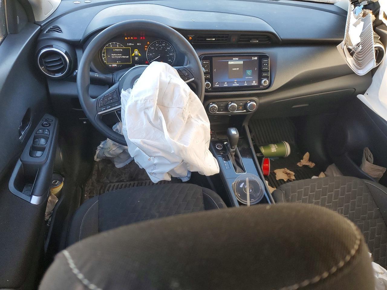 2023 Nissan Kicks Sv - zdjęcie 8