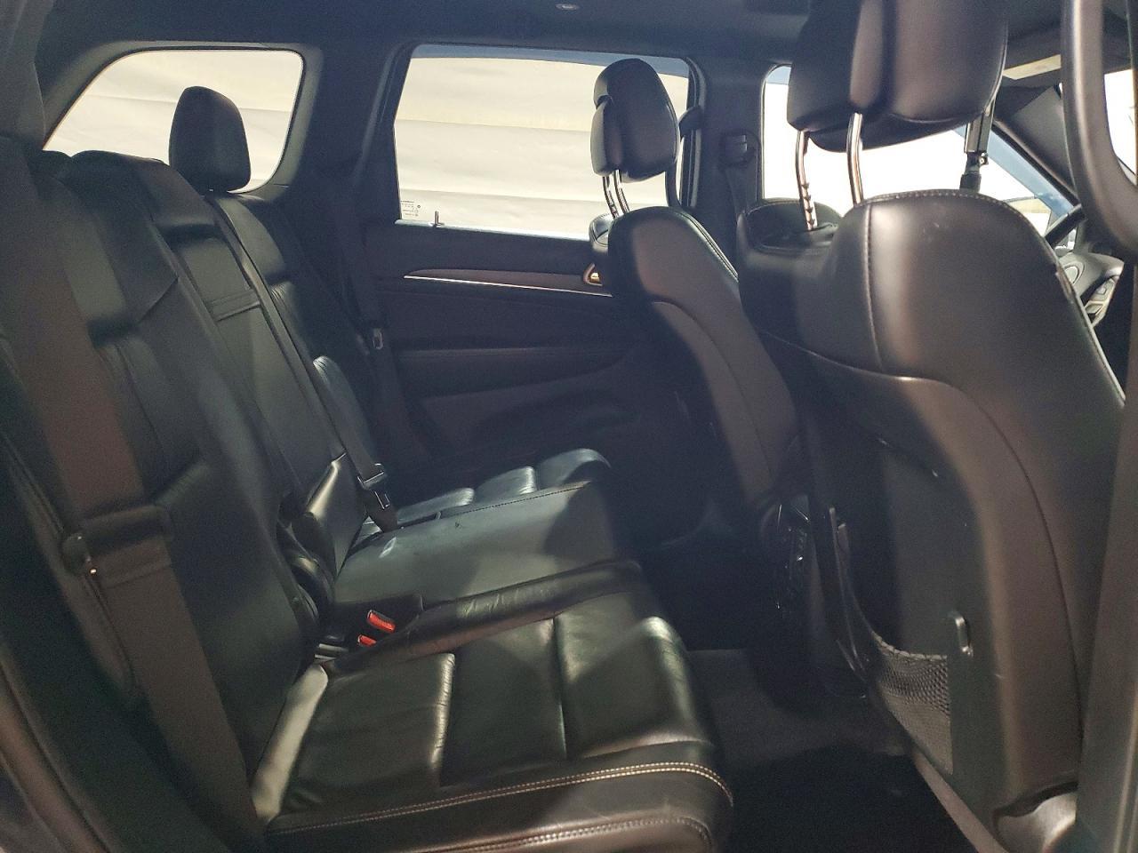 2016 Jeep Grand Cherokee Limited - zdjęcie 11