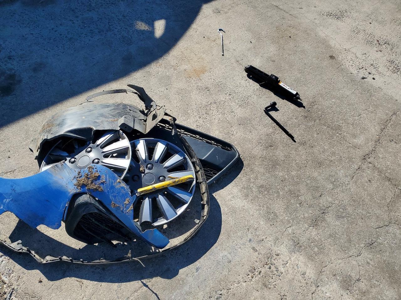 2017 Chevrolet Spark Ls - zdjęcie 12