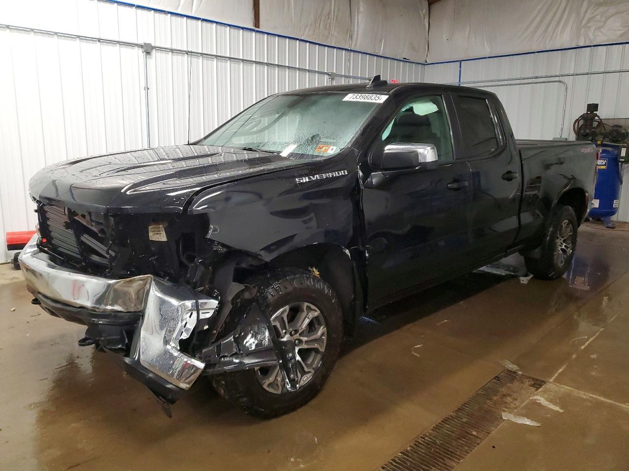 2019 Chevrolet Silverado K1500 Lt - zdjęcie główne