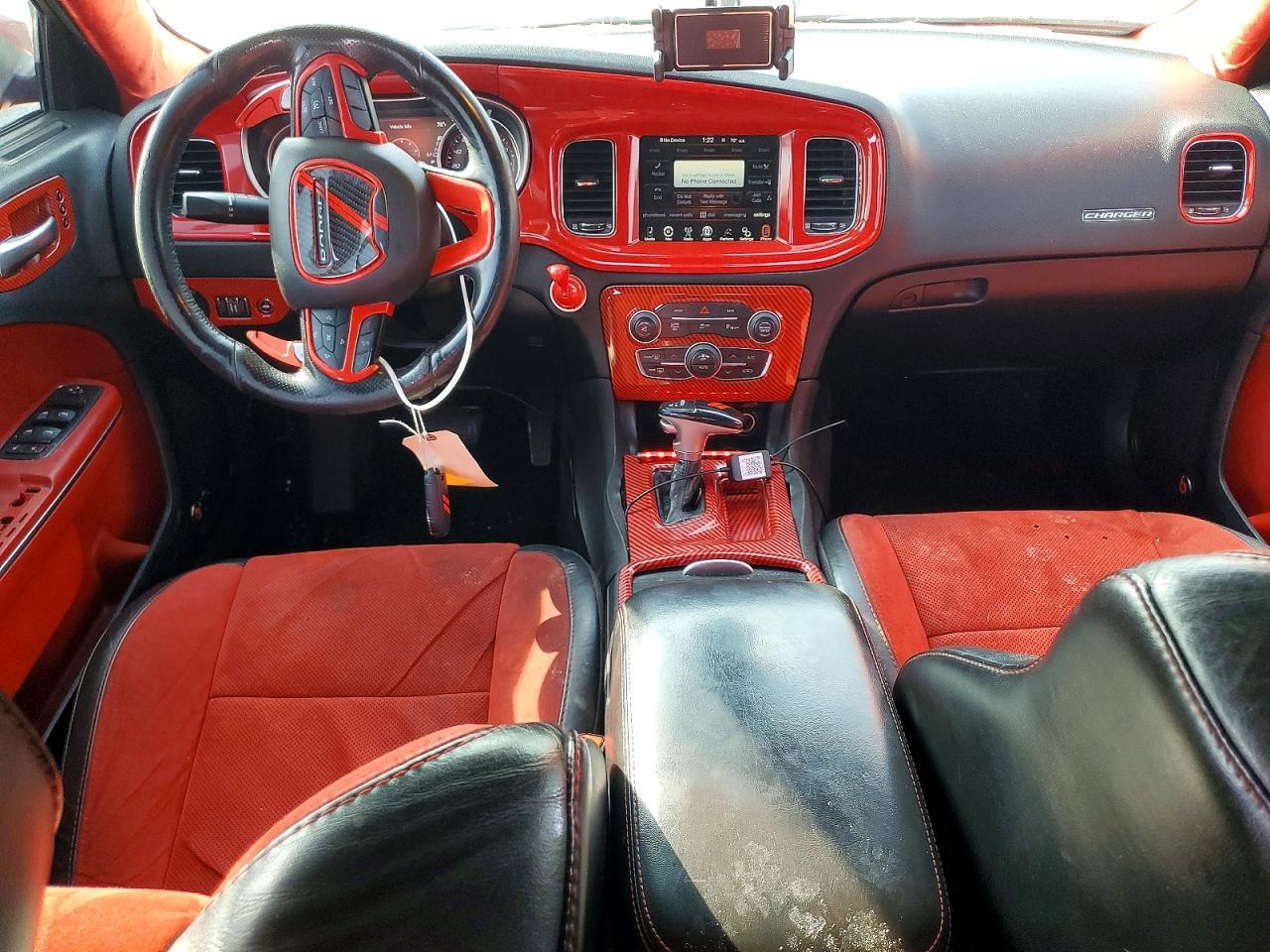 2016 Dodge Charger R/T - zdjęcie 8