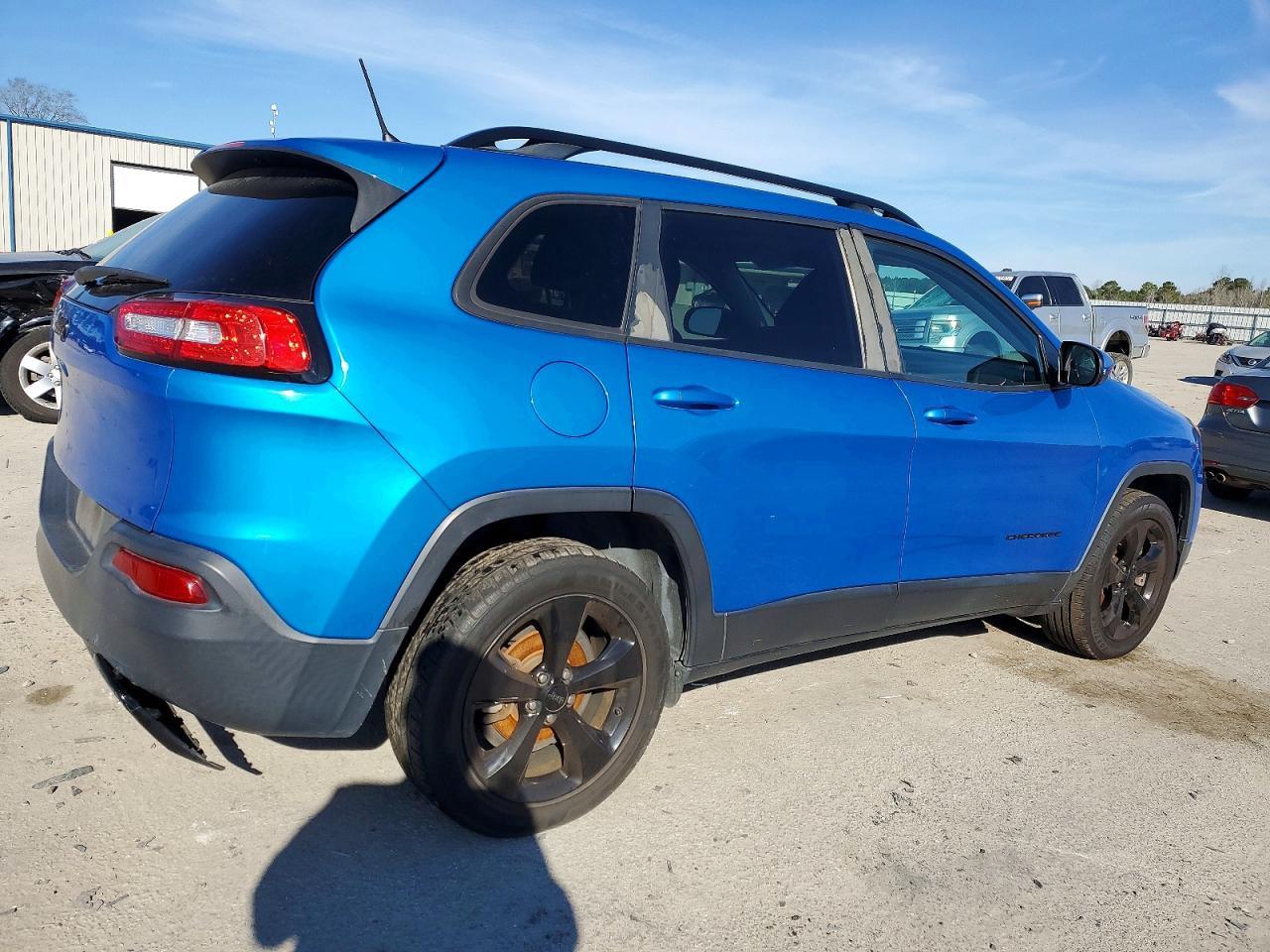 2018 Jeep Cherokee Latitude - zdjęcie 3